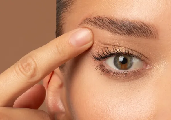 Microscopic examination during Mohs surgery procedure